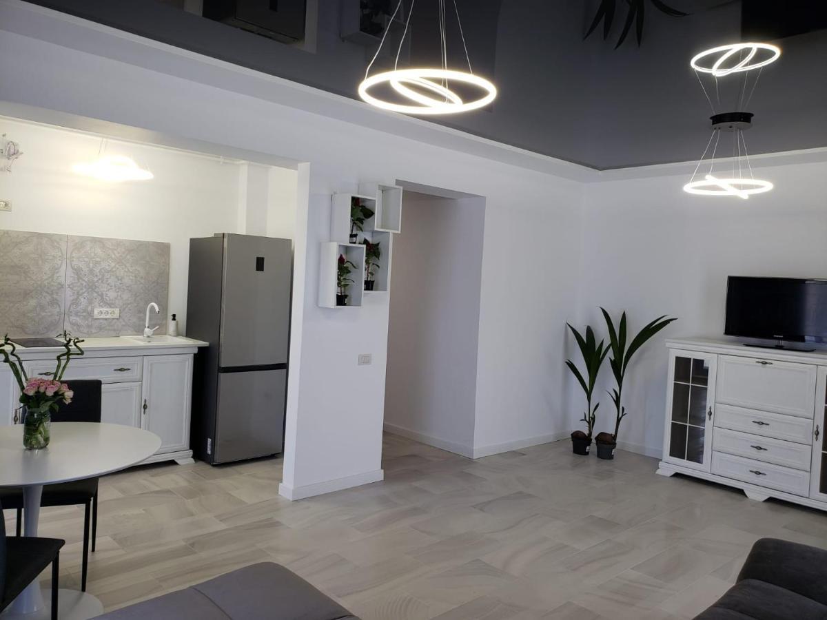 Sunrise Luxury Apartments Năvodari Екстериор снимка